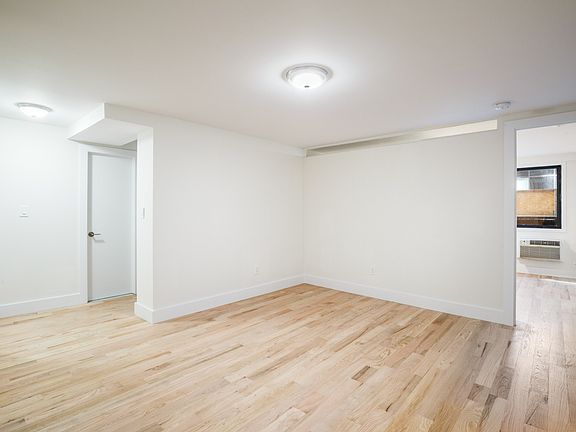4th image of 230 E 44th St #C3f