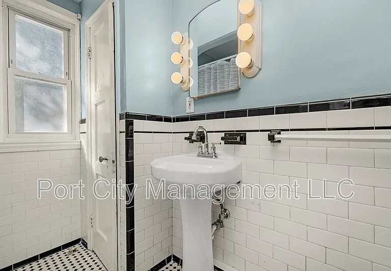 3607 Bayonne Ave #2 — Photo 7