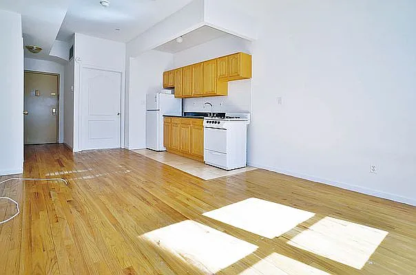 Rented by J Misrahi Realty Corp | media 8