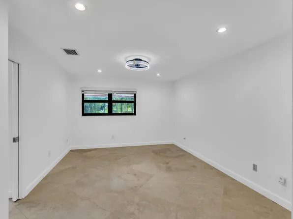 2119 N 14th Ter, Hollywood, FL 33020