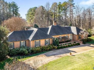 1520 Garth Gate Ln, Charlottesville, VA 22901