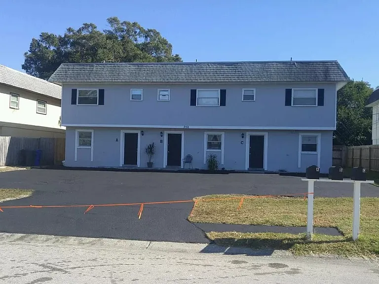 2151 Alicia Dr #C — Photo 1
