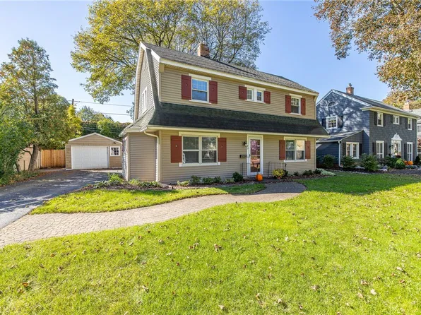 43 Buffard Dr, Rochester, NY 14610