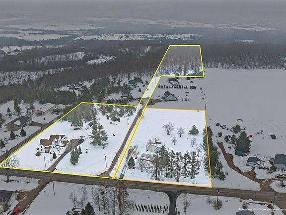 5th image of 2523 Howard Rd