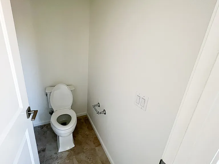 58 Quill — Photo 14