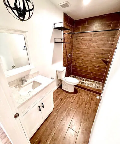 1402 E McKinley St #C — Photo 3