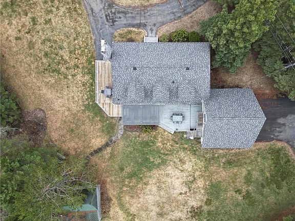 4th image of 38 Cornwall Rd