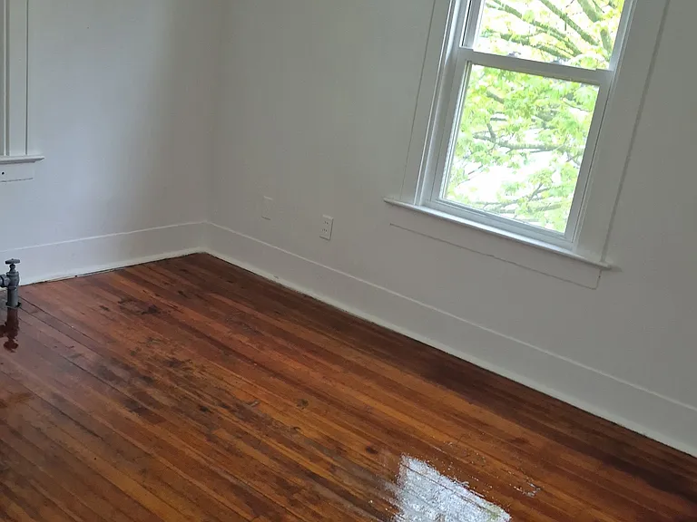 195 Francis Ave #4 — Photo 5