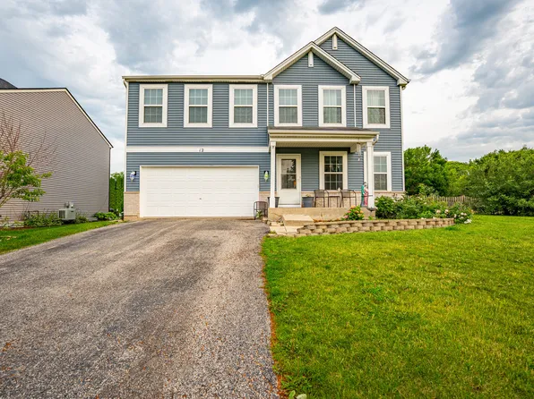 12 E Meadow Dr, Cortland, IL 60112