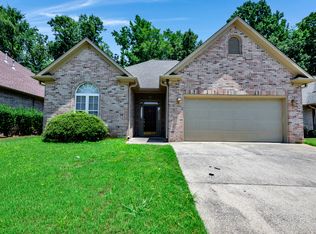 4546 Riverbirch Cir, Bessemer, AL 35022