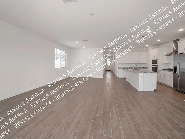 23015 E Starflower Dr — Photo 12