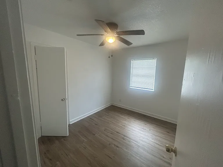 485 Sargent St — Photo 18