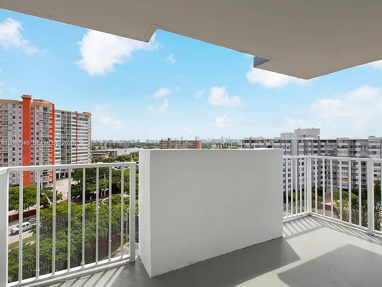 1200 NE Miami Gardens Dr #1013W — Photo 8