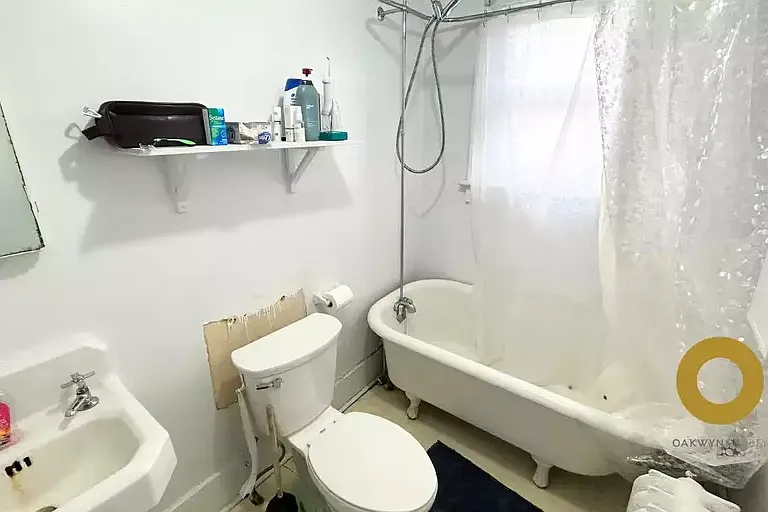 1191 W 12th Ave #1A — Photo 5