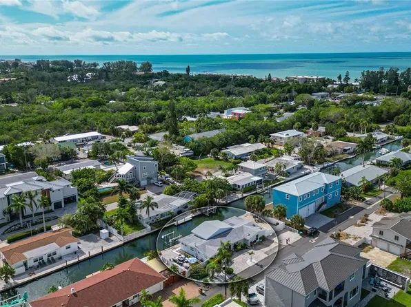 672 Jungle Queen Way, Longboat Key, FL 34228