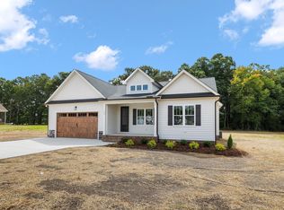 9293 Bear Run Ln, Middlesex, NC 27557