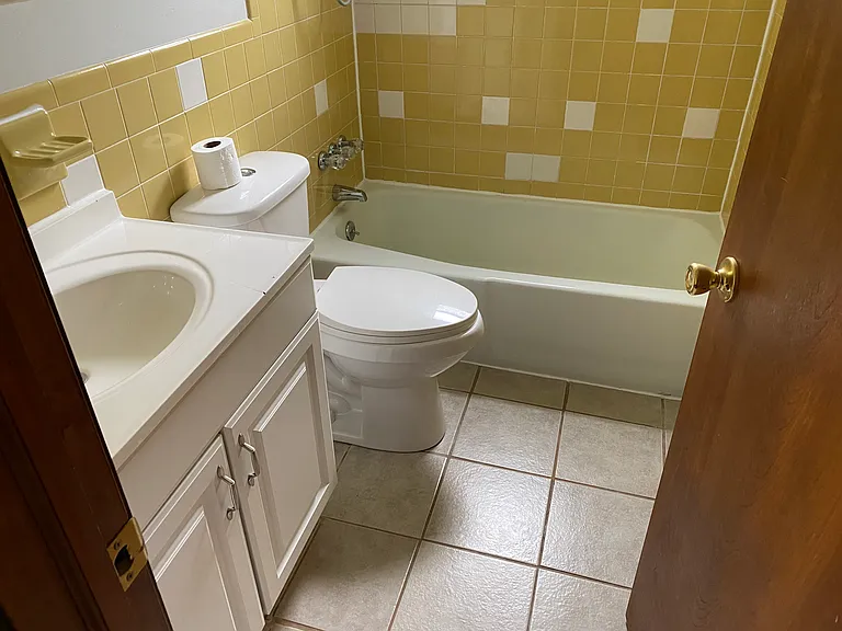 737 Wright Ave #1 — Photo 4