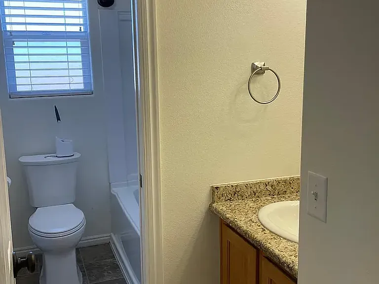 441 E Sunland Dr #26 — Photo 6