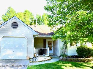 207 Mohican Ln, Little Egg Harbor, NJ 08087