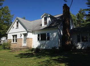 10081 Sampson Rd, Erie, PA 16509