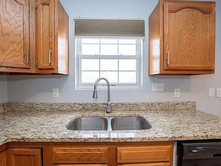 25 Glen Burnie Rd — Photo 7