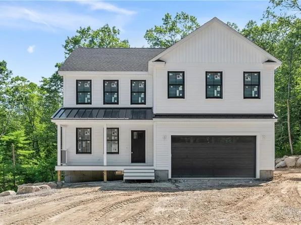 2036 Putnam Pike, Glocester, RI 02814