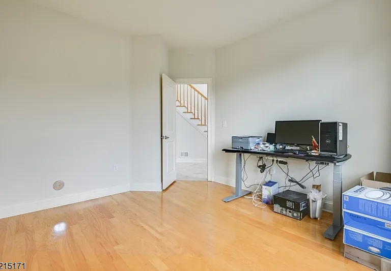 Office 1