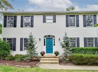 1040 Ashwood Ln, Medina, OH 44256