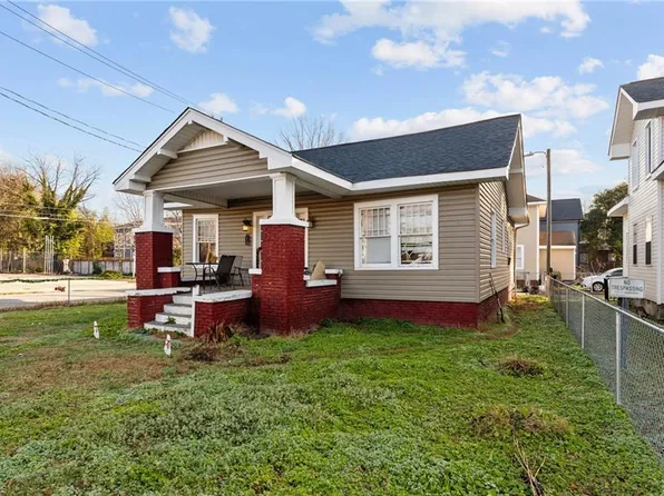 701 Martin Luther King Jr Dr, Greensboro, NC 27406