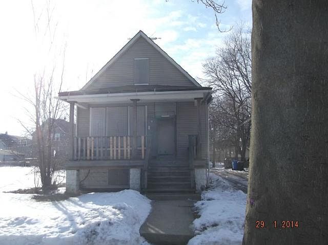 1st image of 11714 S Yale Ave