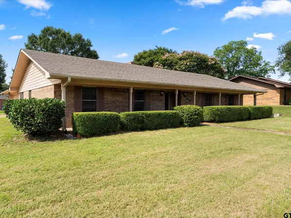 314 Cedar St, Mount Pleasant, TX 75455