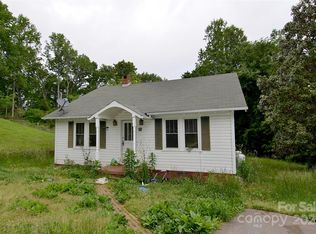 447 Harmony Grove Rd, Nebo, NC 28761