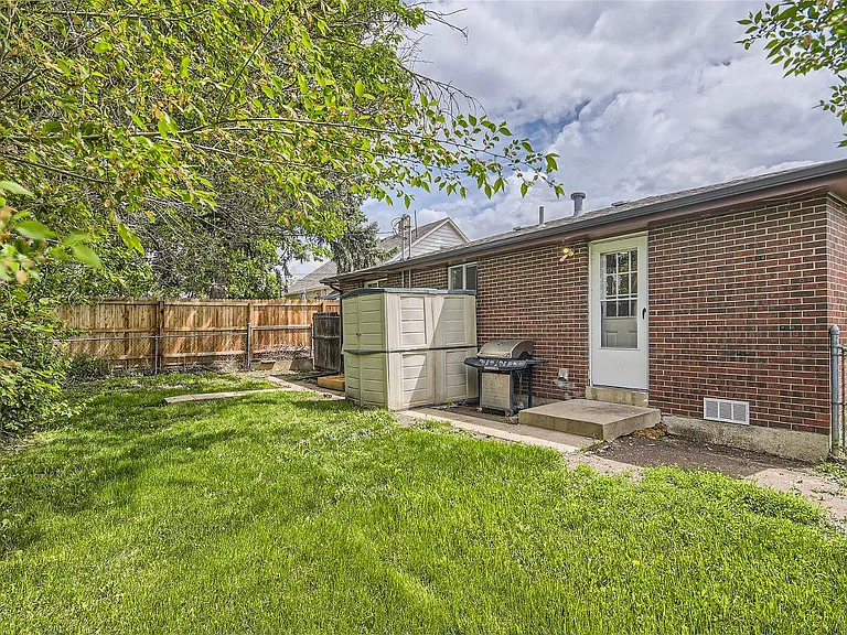 3227 S Huron St — Photo 21