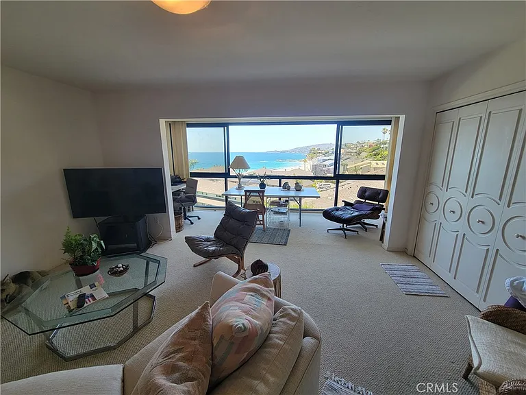 53 Blue Lagoon — Photo 14