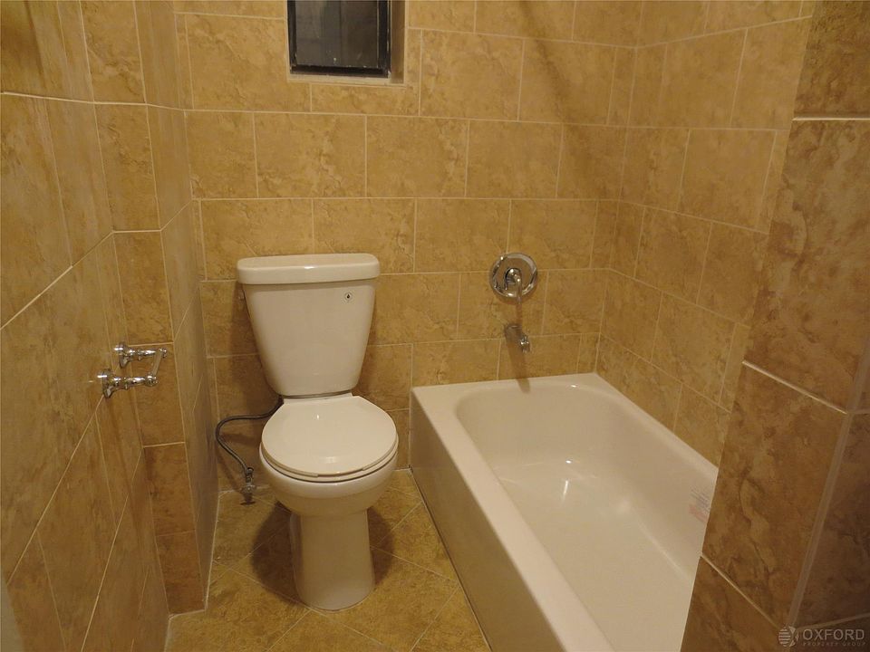 2nd image of 1035 Clarkson Ave APT 2F