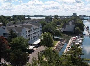 443 Continental St, Detroit, MI 48215