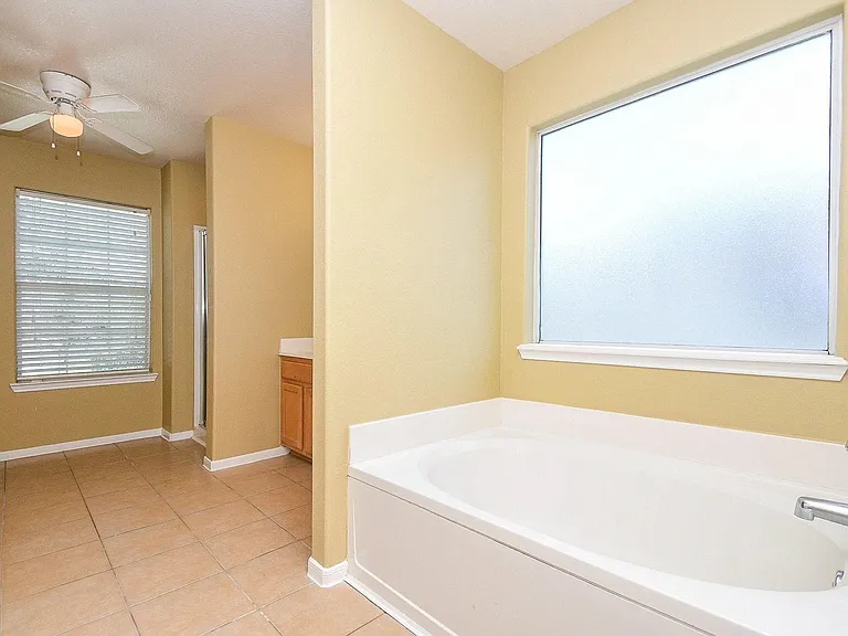 402 New Hope Ln — Photo 39