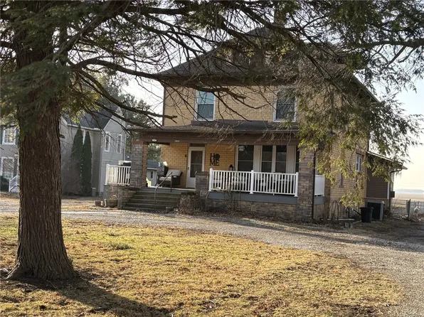 3905 Western Ave, Mattoon, IL 61938