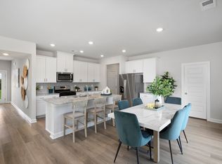 1532 Erindale Dr, Wellford, SC 29385