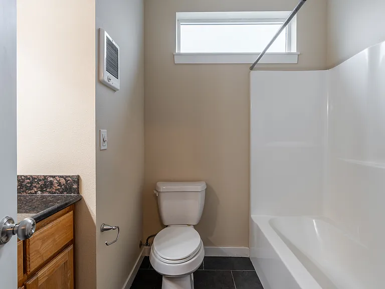 Bathroom - 4BR 2 BA Bathroom - 4BR 2 BA
