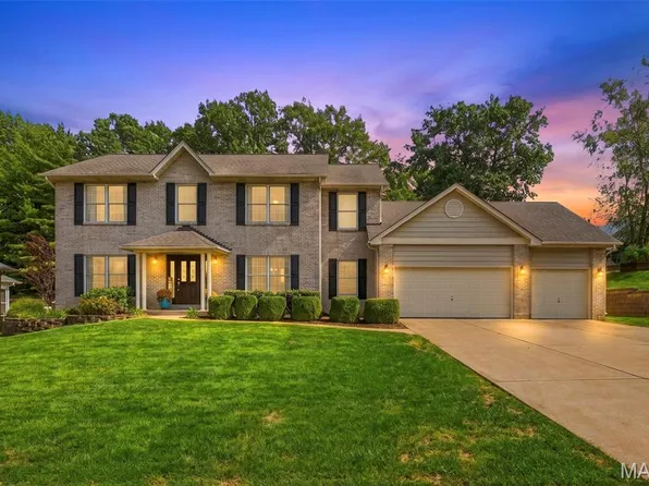 5026 Southridge Park Dr, Saint Louis, MO 63129