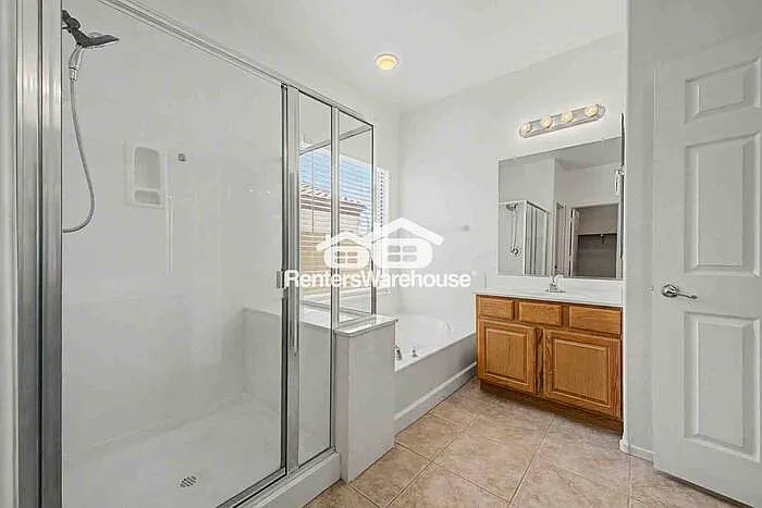 10960 N 162nd Ln — Photo 15