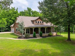 5585 Harrison St, Batesville, AR 72501