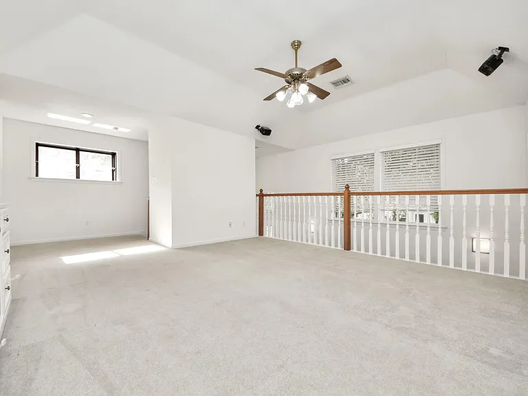 3912 Ruskin St — Photo 38