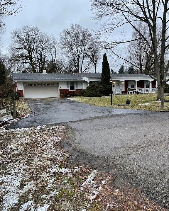1st image of 1310 Greenview Dr E