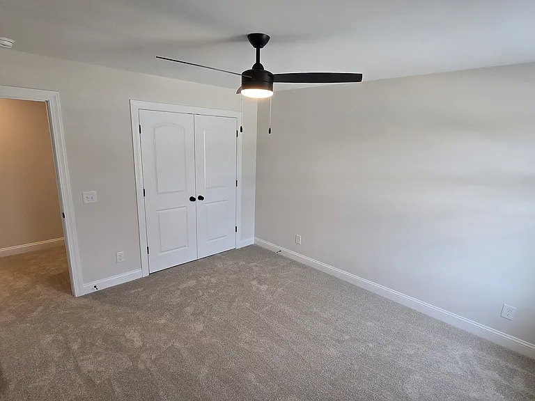 4301 Laurel Ridge Dr — Photo 41