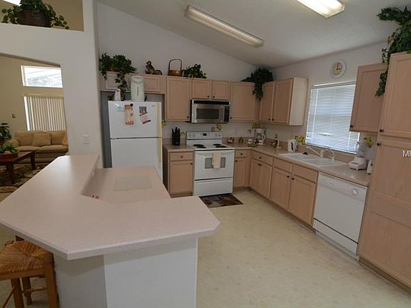5th image of 8080 Indian Creek Blvd