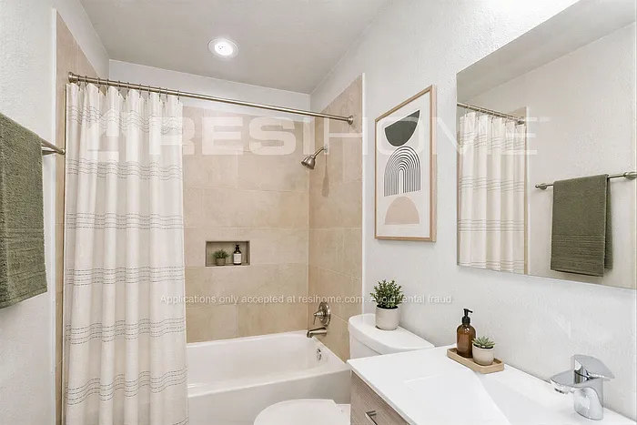 220 E Milas Dr — Photo 12