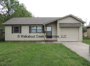 1906 E Cairo St, Springfield, MO 65802