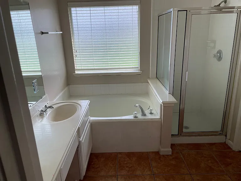 15119 Wimberly Park Dr — Photo 11